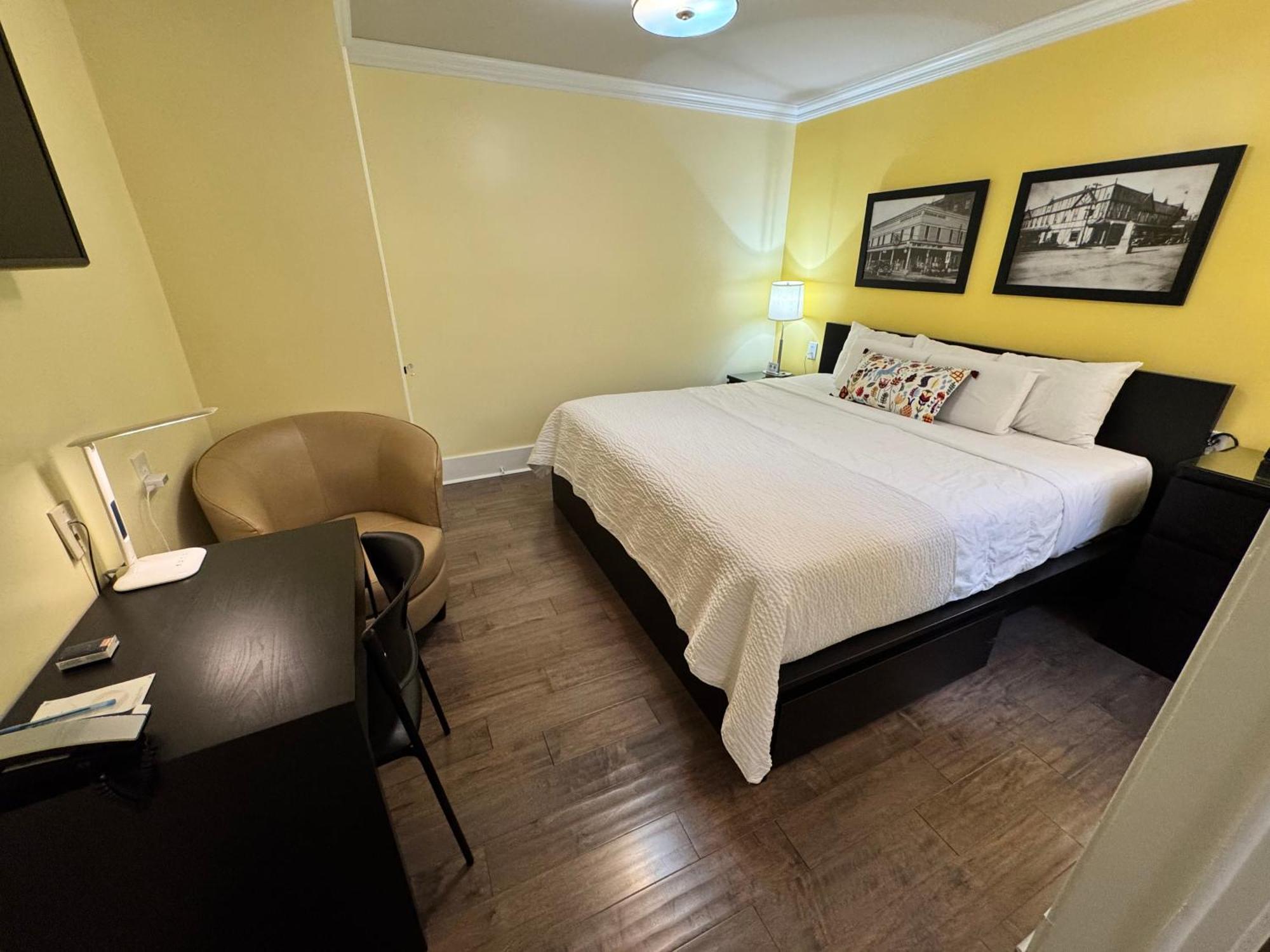 The Sherman Inn Batesville Esterno foto