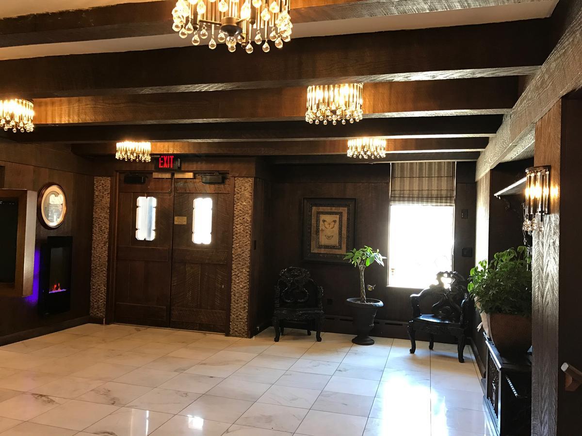 The Sherman Inn Batesville Esterno foto